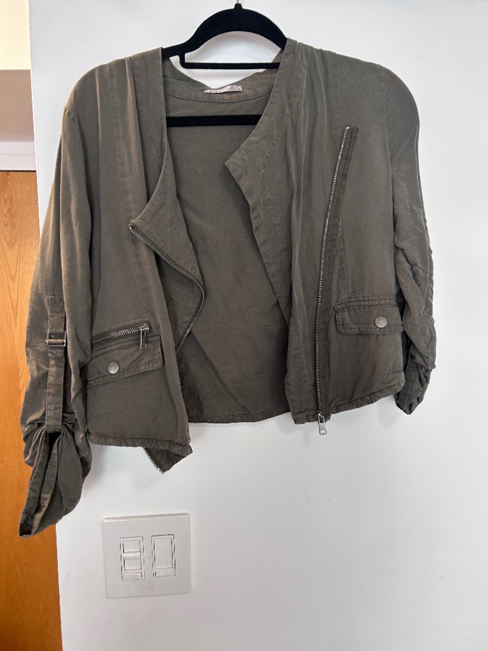 Army green cropped lightweight jacket